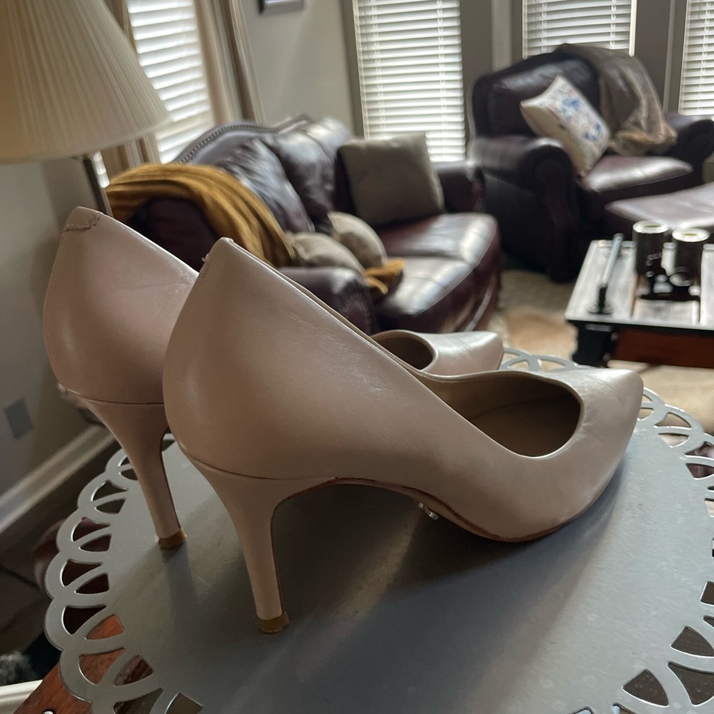 ALDO Nude Leather Pumps Size 6